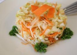 Photo Russian Cabbage Salad Garnish with Parsley