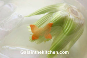 Photo Easy celery garnish ideas flower Step 4