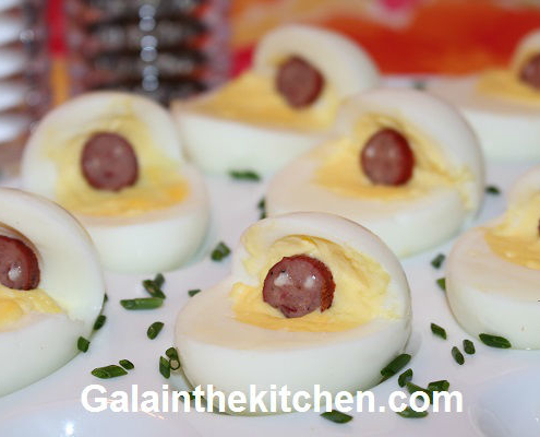 Photo Deviled eggs carriages for baby shower