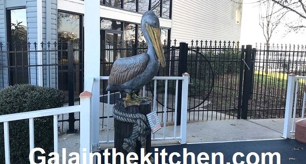 Phil's Cafe Slidell Pelican