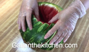 Photo How to slice watermelon 4