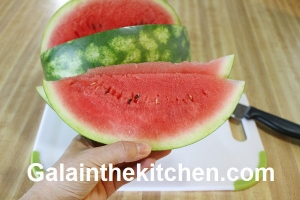 Photo Watermelon boat from wedges