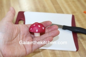 Photo Mushroom from radish idea